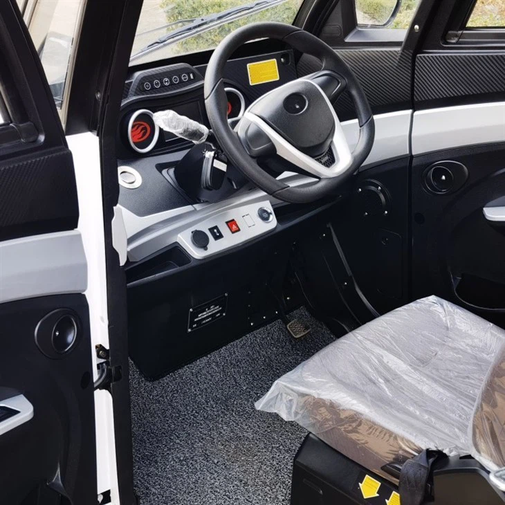 4seats Mini Electric Vehicle Small Car For Daily Travel 4seats Mini Electric Vehicle Small Car For Daily Travel