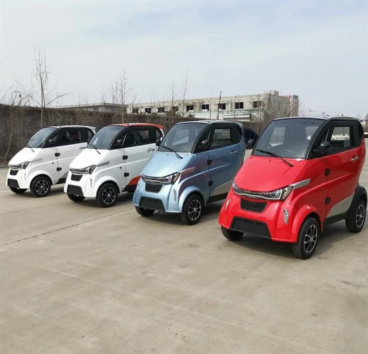 DOT COC Electric Enclosed Customized Golf Cart With Air Conditioner