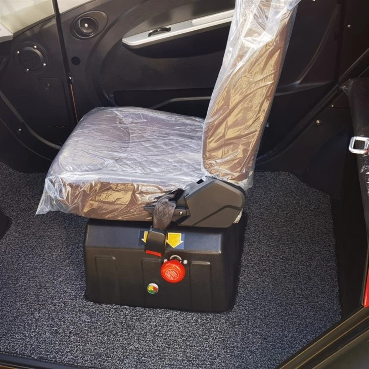 Low Price High Quality EEC Travel Tools Three Wheel Electric Tricycle Scooter Low Price High Quality EEC Travel Tools Three Wheel Electric Tricycle Scooter